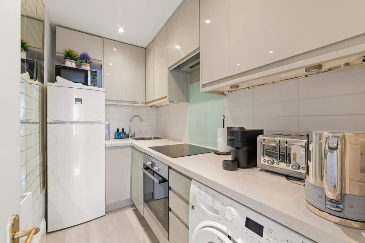Sg, Classic Knightsbridge Loft Apartment London Exterior photo